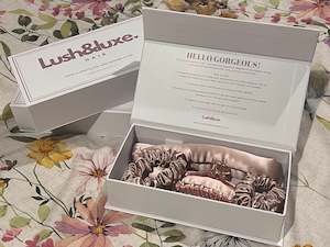 The Luxe Heatless Curler