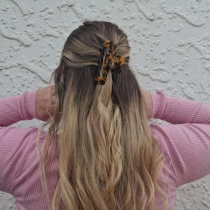 Luxe Grip Acetate Hair Claw