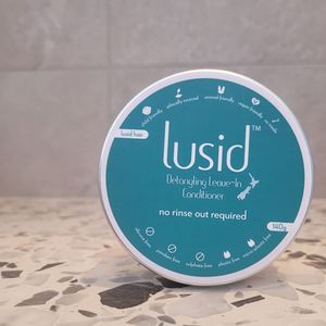 Products: Lusid Detangling Leave-In Conditioner
