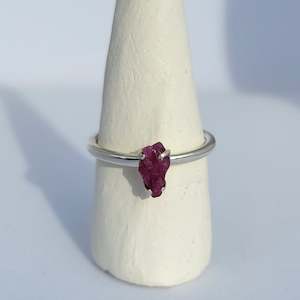 Raw Pink Ruby Jewellery: Pink Ruby Ring