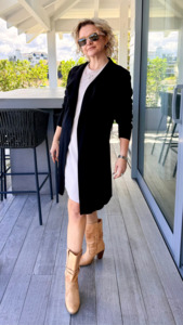 Jumpers Hoodies: WHISTLE Midi Length Black Over Coat