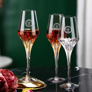 Glassware 1: Luxury Crystal Wine Glasses Set