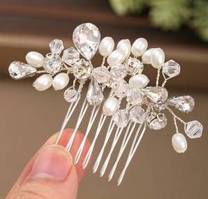 Hair Accessories: Simple wedding jewelry crystal pearl handmade crystal hair comb