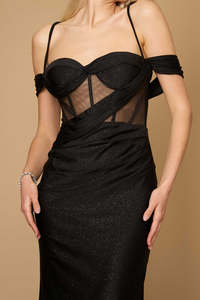 Black Fitted Corset Off-Shoulder Gown – Formal Dress with High Slit