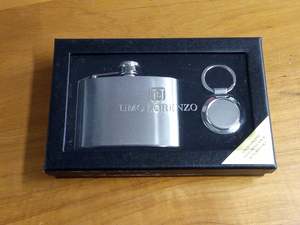 Groomsmen Gifts: Mens hip flask & keychain Gift Set