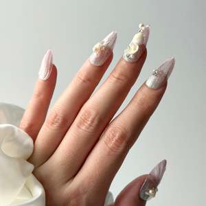 Press-on Nails: Seafoam Dream