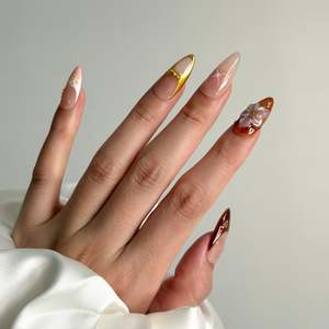 Press-on Nails: Caramel Mocha