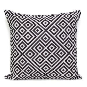 Geometrics: Quentin - Black