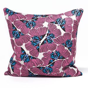 Animal Cushions: Vif - Polly