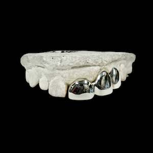 Custom Made Grillz: Four teeth in Sterling Silver