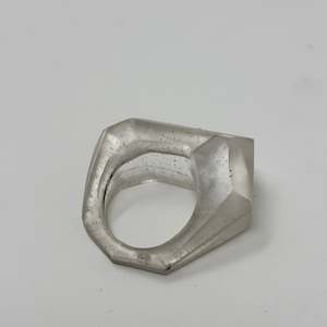 Maca Links: Inner Link Ring, Clear and Silver