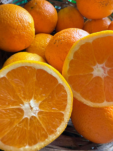 Products: Orange Macas Green Fam