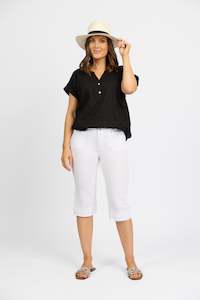 Faille: M5688 Snap Short in Faille - White