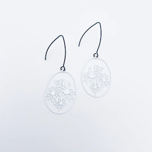 Denz Co: Mini Flannel Flower Earrings - White