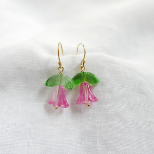 Hydrangea Ranger: Lily Glass Earrings - Pink