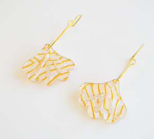 Hagen Co: Mumbai Earrings - Pearl Vein