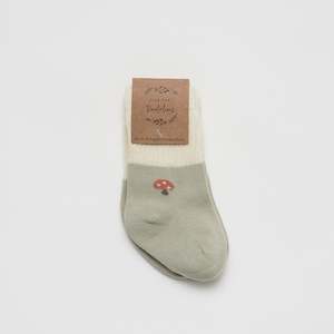 Baby Child Wear: Set of Socks - Mushroom