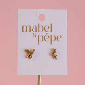 Mabel Pepe: Deer OH Deer Studs - Gold