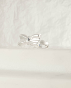 Mothers Day: Put A Bow On It Adjustable Ring - Silver