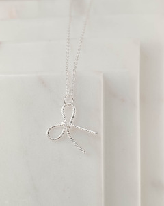 Better Bowlieve It Necklace - Silver