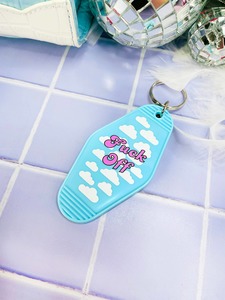 Vintage Motel Keyring - Fuck Off Clouds