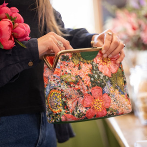 Mothers Day: Large Clutch - Bella