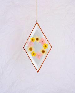 Diamond Flower Suncatcher - Large Wreath - Daisy, Hydrangea Mix