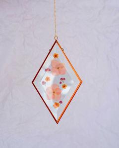 Diamond Flower Suncatcher - Med Sprinkle - Hydrangea Blossom