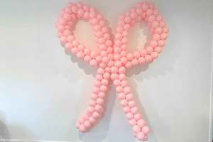 Mega Balloon Bow