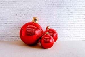 Christmas: Inflatable Ornament Balls