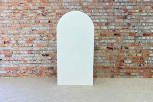 Furniture: Plain Arch Backdrop