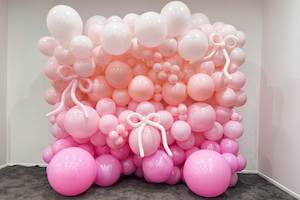 By: Balloon Wall