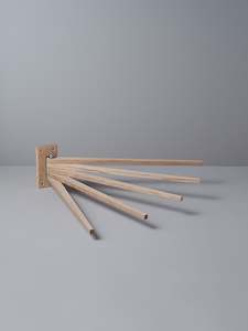 Iris Hantverk: Oak Towel Drying Rack – 5 Arm