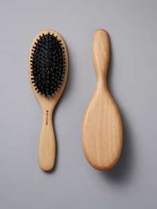 Oval Hair Brush – Beechwood & Boar Bristles