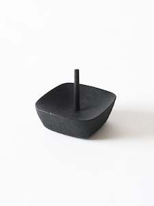 Takazawa: Koma Iron Candle Stand – Medium