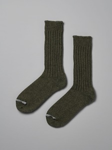 Gifts: Praha Wool Ribbed Socks – Khaki