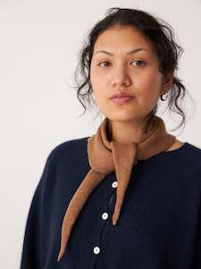 Wardrobe: Daisy Scarf – Brown Sugar