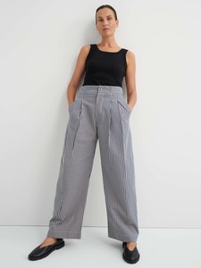 Wardrobe: Sculpt Pant – Landscape Check