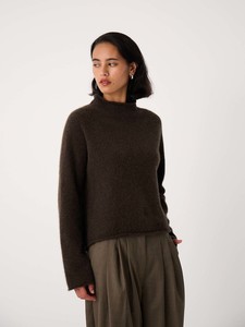 Wardrobe: Eclipse Knit – Truffle