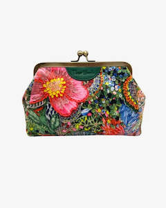 Fashion: Tikitibu Fleur Woods Small Clutch - Rose