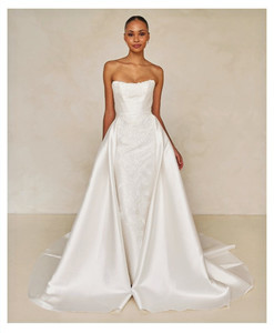 Woodrow - ML25656 - Madi Lane a modern fit n flare wedding dress with oversized &hellip;