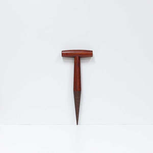 Gifts For The Gardener: Dibber