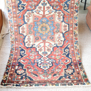 Hand Knotted Persian Shirazi Rug