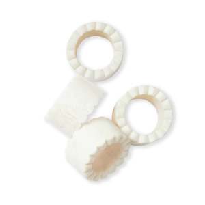 Resin: Aries Cream Scallop Napkin Ring Set 4