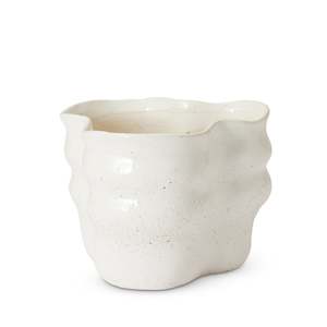 Planters Artificial Plants: August Wavy Cream Planter
