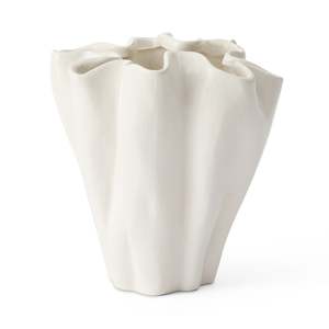 Home Decor: Ripple Cream Vase