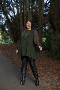 Essential Knitwear: Niovara - 1050-025 Merino Peplum Top - Exclusive