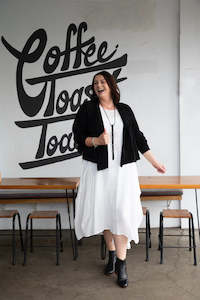 Essential Knitwear: Niovara - 1046-025 Merino Crop Jacket - Exclusive