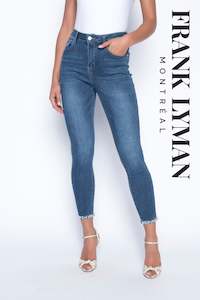 Denim: Frank Lyman - 190117U Trim Jean