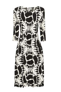 Alquema 3 4 Smash Pocket Dress: Alquema - ADC544-MB 3/4 Smash Pocket Dress